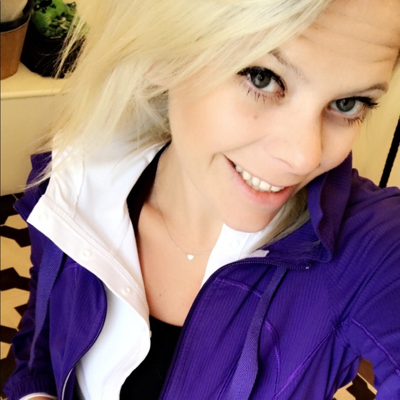 Meet your Posher, Megan - Picture 5 of 8